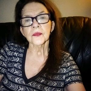 Meet your Posher, Joan